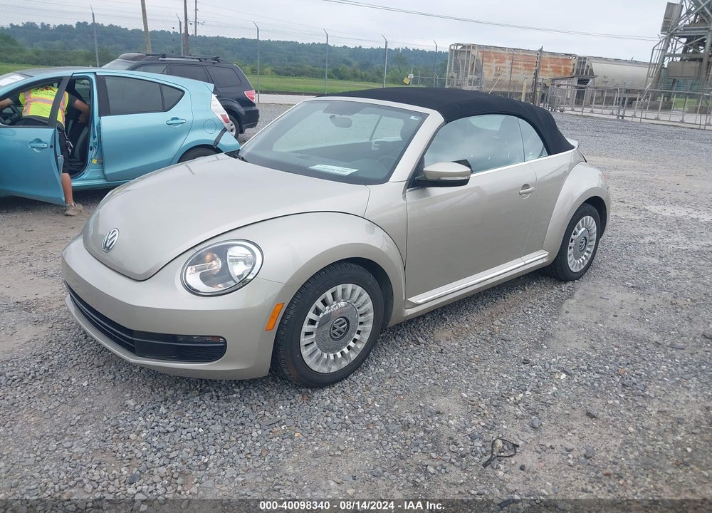 2013 VOLKSWAGEN BEETLE 2.5L VIN: 3VW5P7ATXDM820430