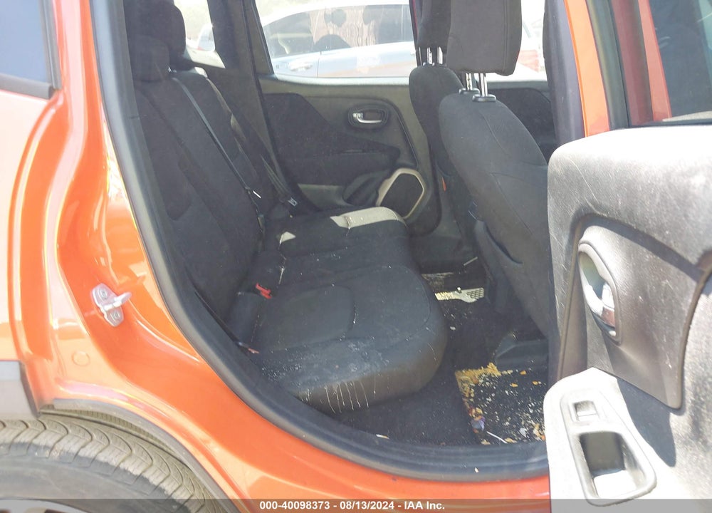 2015 JEEP RENEGADE LATITUDE VIN: ZACCJABT8FPB41716