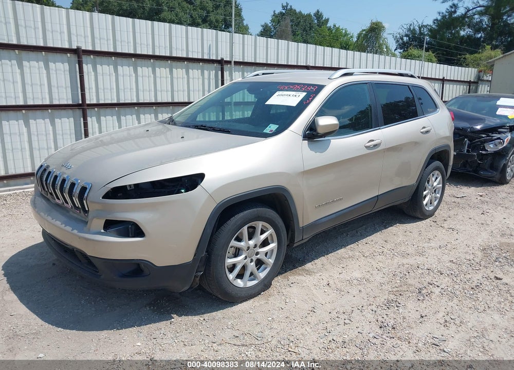 2015 JEEP CHEROKEE LATITUDE VIN: 1C4PJLCS3FW711854