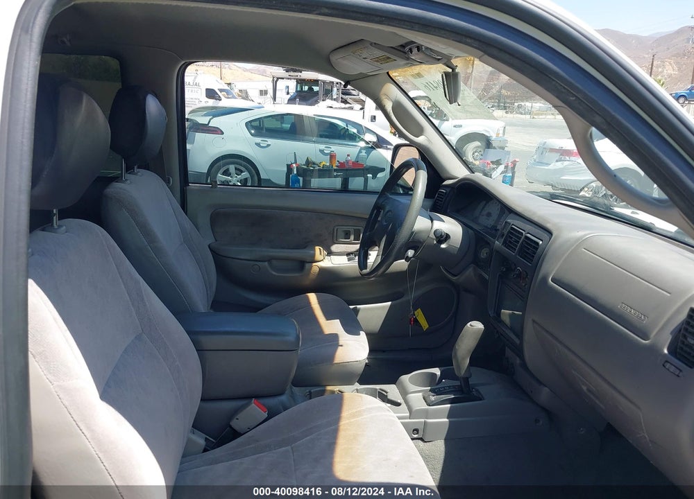 2002 TOYOTA TACOMA PRERUNNER V6 VIN: 5TESN92N42Z111967
