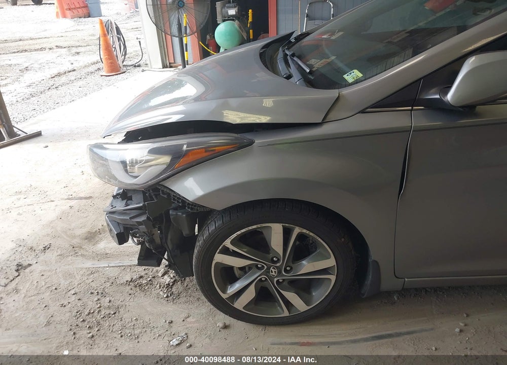 2015 HYUNDAI ELANTRA LIMITED VIN: KMHDH4AE0FU353329