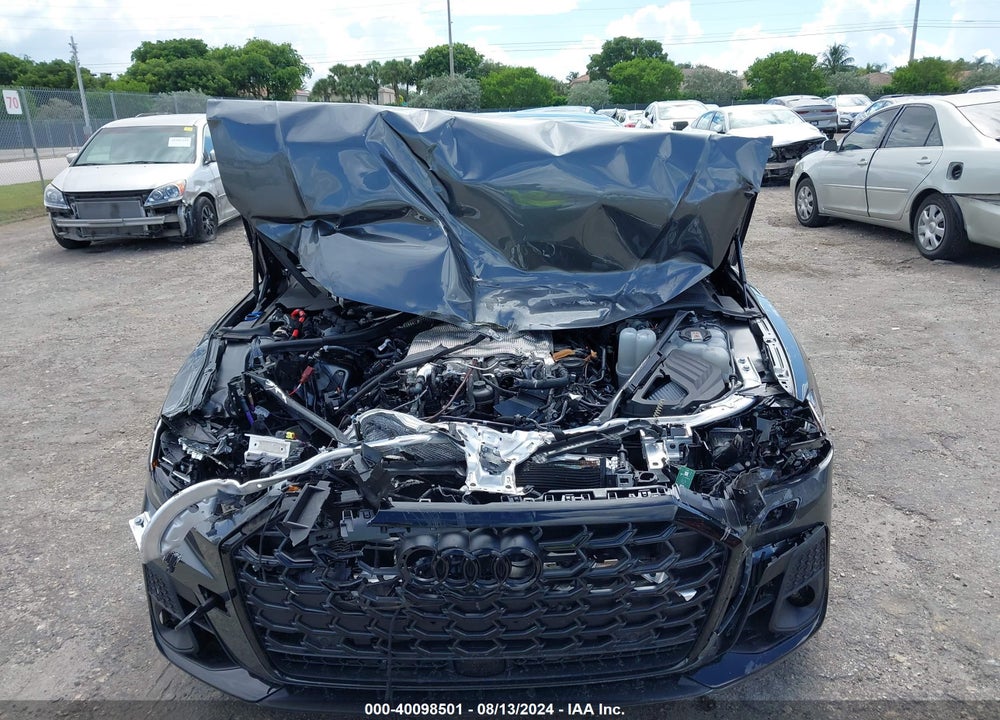 2024 AUDI S8 4.0T VIN: WAULSAF82RN008513
