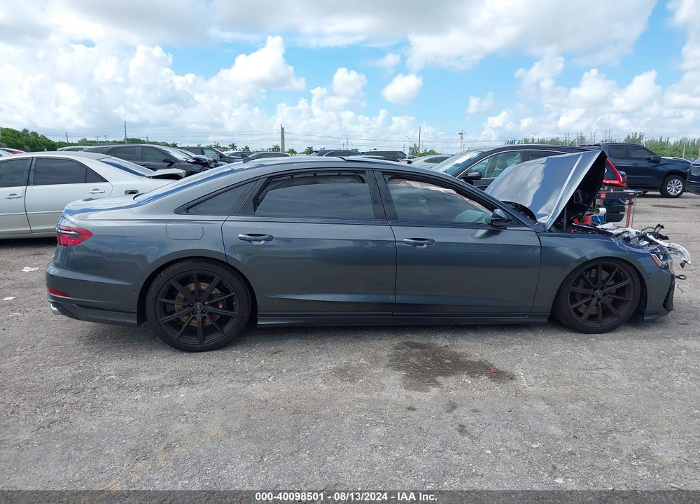 2024 AUDI S8 4.0T VIN: WAULSAF82RN008513