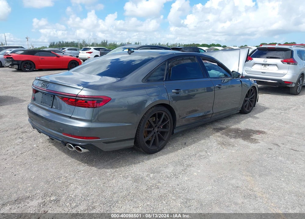 2024 AUDI S8 4.0T VIN: WAULSAF82RN008513