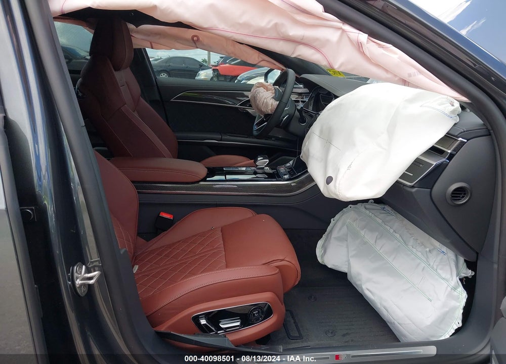 2024 AUDI S8 4.0T VIN: WAULSAF82RN008513