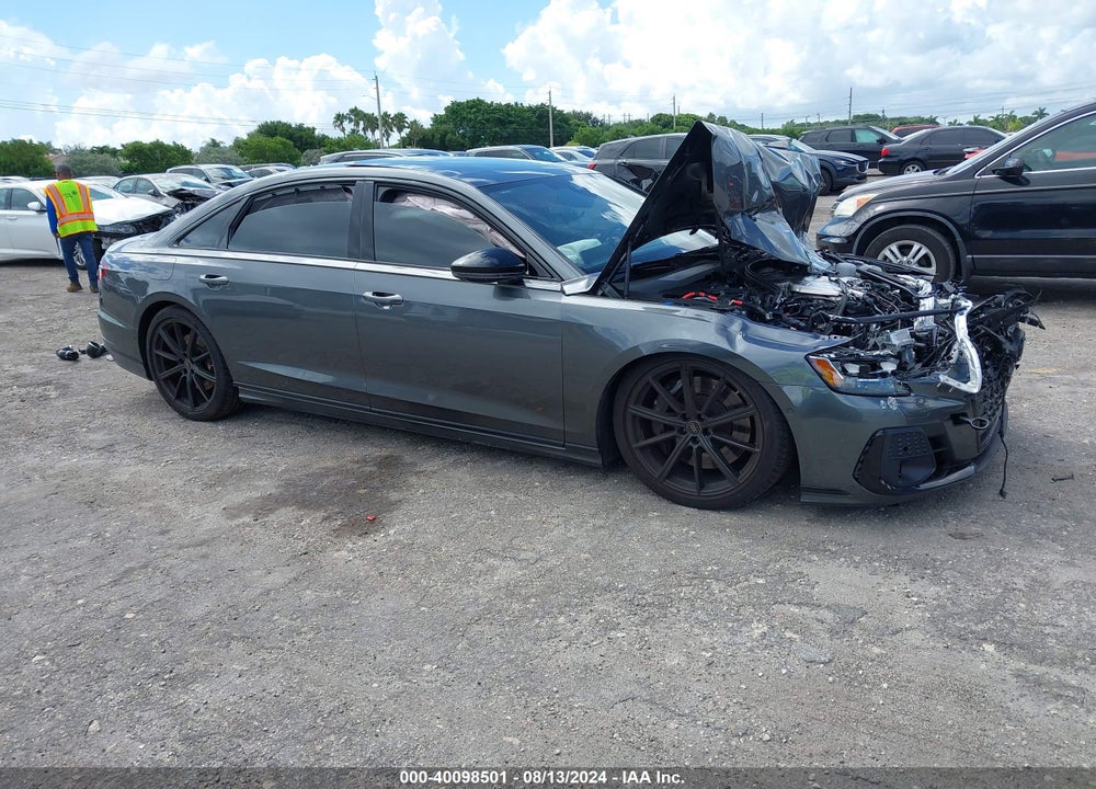 2024 AUDI S8 4.0T VIN: WAULSAF82RN008513