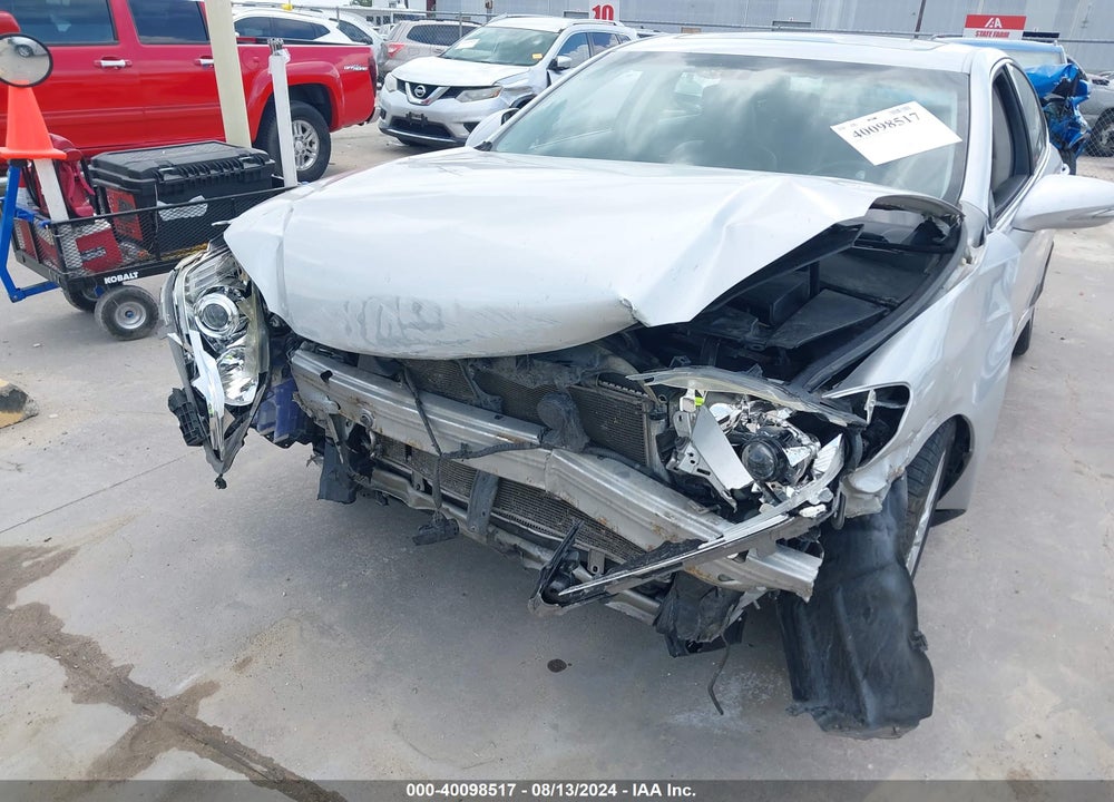 2011 LEXUS ES 350 VIN: JTHBK1EG3B2416225