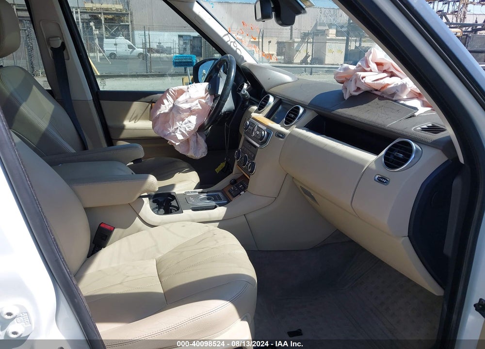 2016 LAND ROVER LR4 VIN: SALAG2V6XGA806319