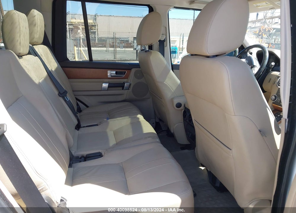 2016 LAND ROVER LR4 VIN: SALAG2V6XGA806319