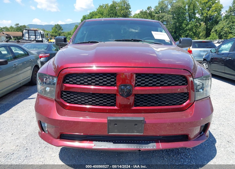 2019 RAM 1500 CLASSIC EXPRESS  4X4 5'7 BOX VIN: 1C6RR7KT8KS588788