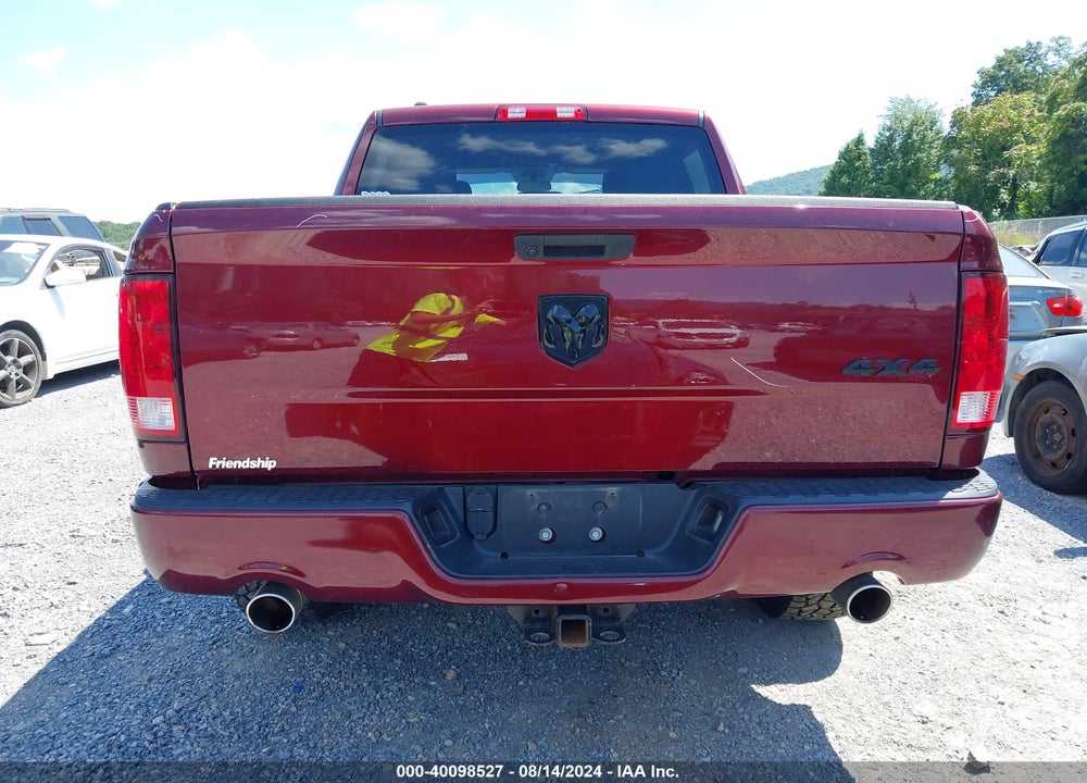 2019 RAM 1500 CLASSIC EXPRESS  4X4 5'7 BOX VIN: 1C6RR7KT8KS588788