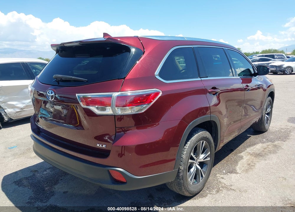 2016 TOYOTA HIGHLANDER XLE V6 VIN: 5TDKKRFH8GS177410