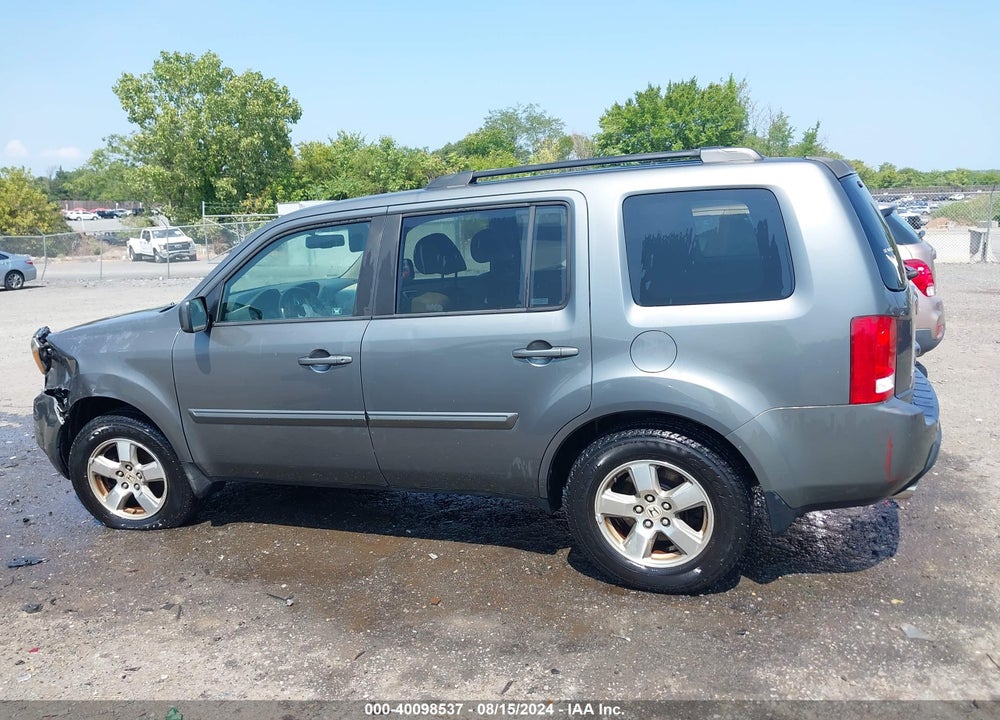 2009 HONDA PILOT EX-L VIN: 5FNYF48569B040011