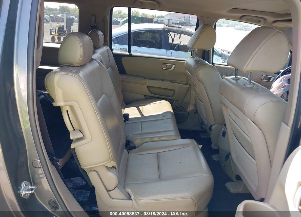 2009 HONDA PILOT EX-L VIN: 5FNYF48569B040011