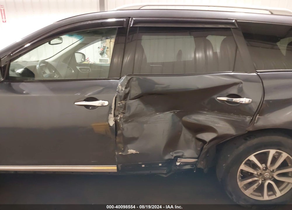 2013 NISSAN PATHFINDER SL VIN: 5N1AR2MM5DC655743