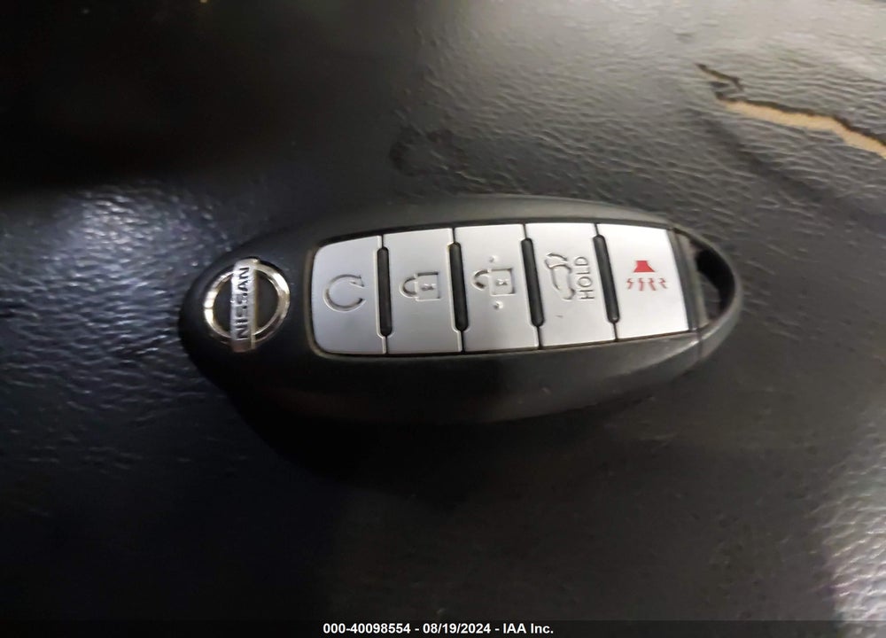 2013 NISSAN PATHFINDER SL VIN: 5N1AR2MM5DC655743