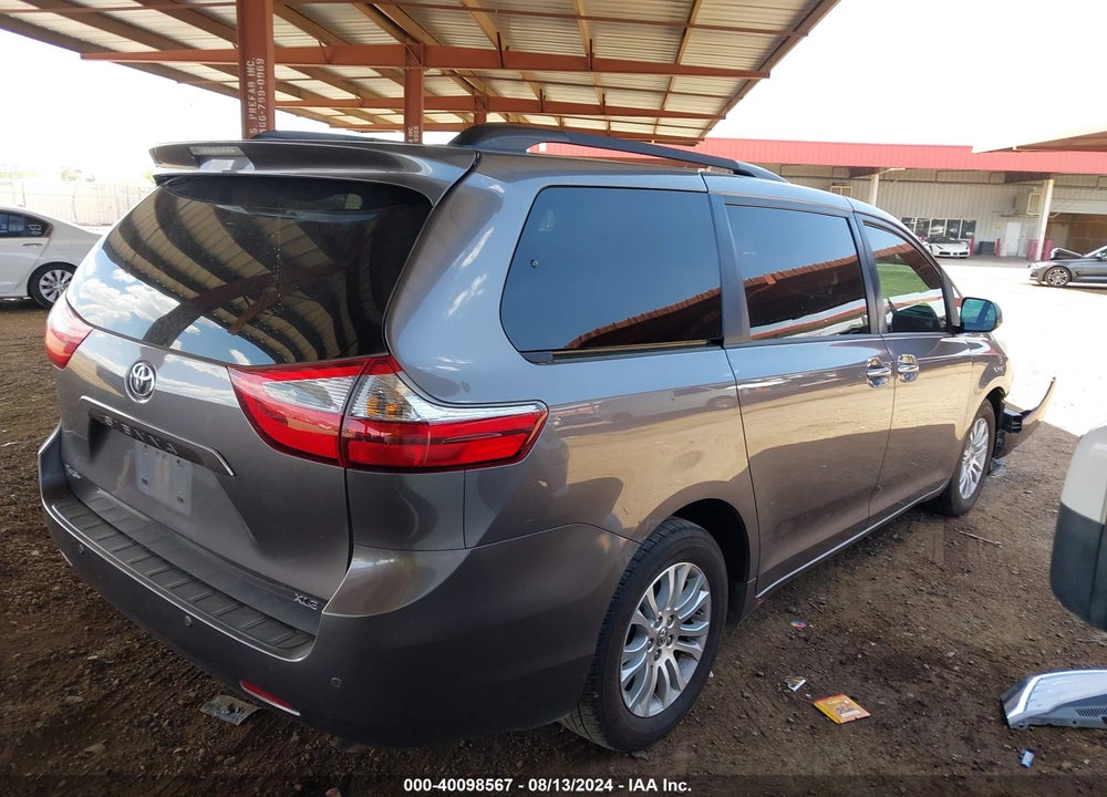 2016 TOYOTA SIENNA XLE 8 PASSENGER VIN: 5TDYK3DC5GS746213