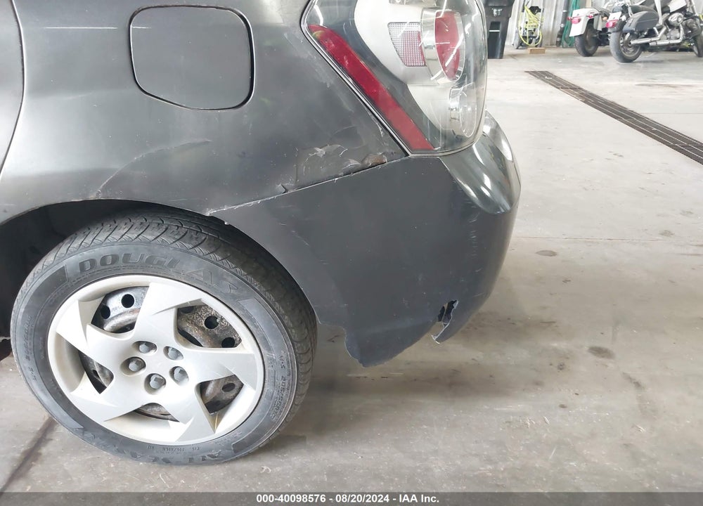 2009 PONTIAC VIBE VIN: 5Y2SP67879Z419331