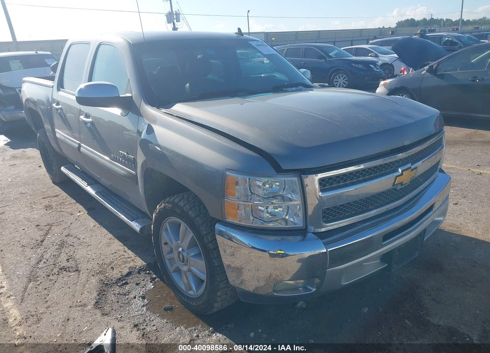 2013 CHEVROLET SILVERADO 1500 LT VIN: 3GCPCSE08DG108054