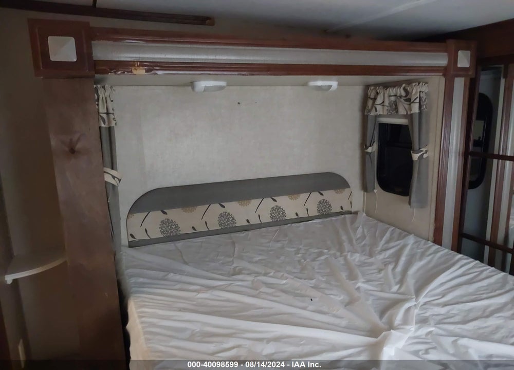 2014 KEYSTONE RV OTHER VIN: 4YDF32923EK601199