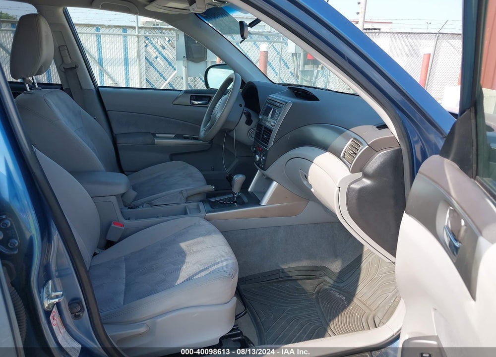 2010 SUBARU FORESTER 2.5X PREMIUM VIN: JF2SH6CC8AH799556