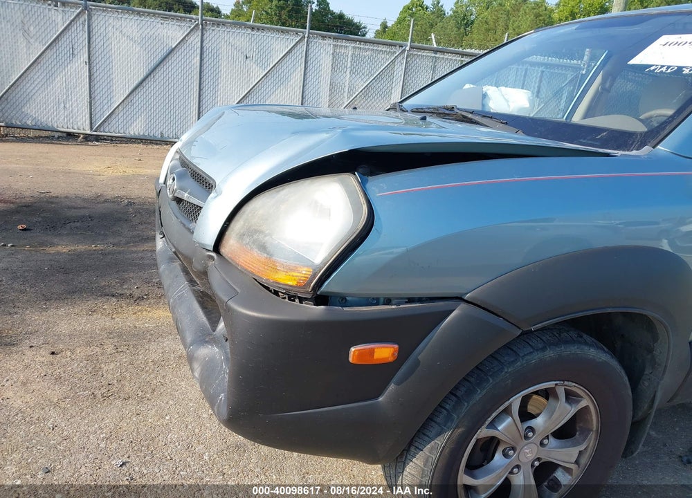 2009 HYUNDAI TUCSON SE VIN: KM8JN12D29U933881