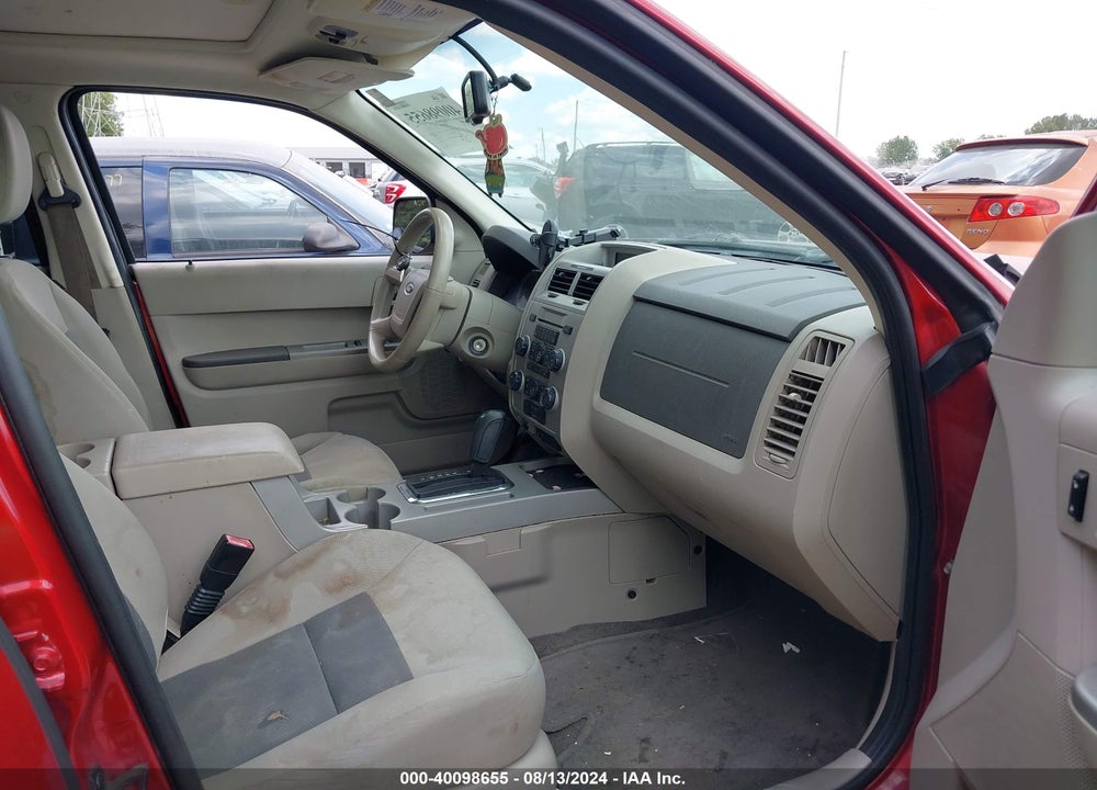 2008 FORD ESCAPE XLT VIN: 1FMCU03Z88KD92703