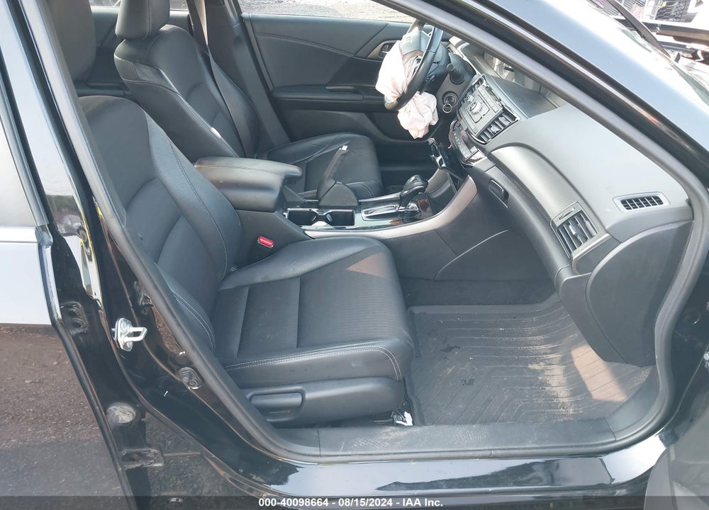 2017 HONDA ACCORD SPORT VIN: 1HGCR2F58HA256105