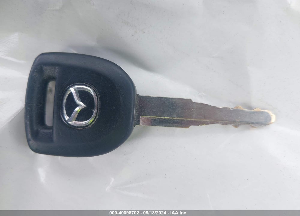 2008 MAZDA 3 I VIN: JM1BK32F081864624