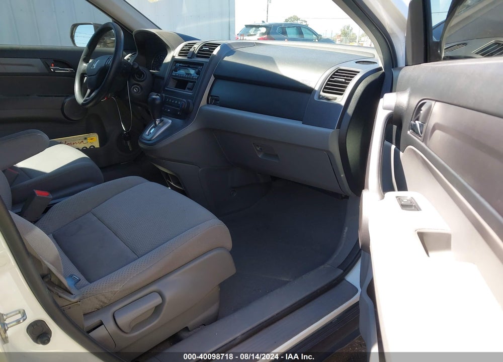 2008 HONDA CR-V LX VIN: JHLRE38348C027241