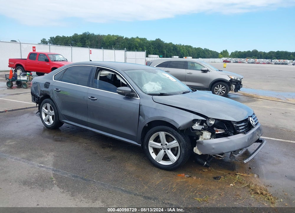 2014 VOLKSWAGEN PASSAT 1.8T SE VIN: 1VWBS7A3XEC096422