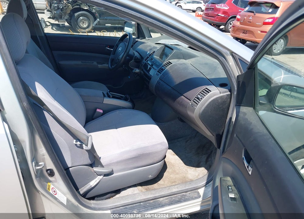 2005 TOYOTA PRIUS VIN: JTDKB20U857052038