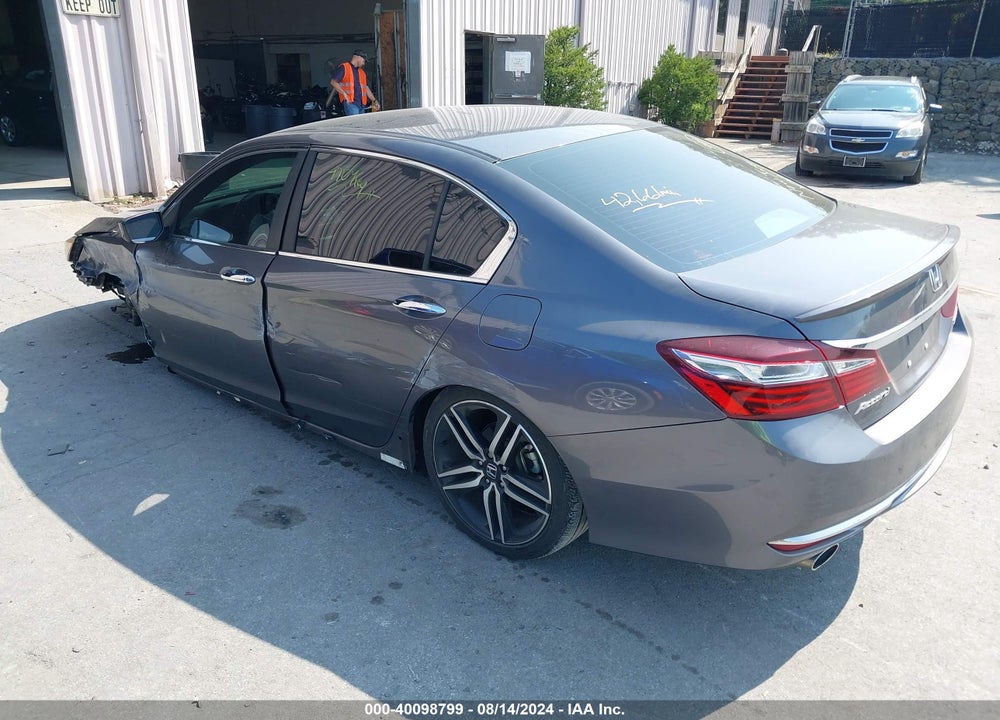 2017 HONDA ACCORD VIN: 1HGCR2F51HA013073
