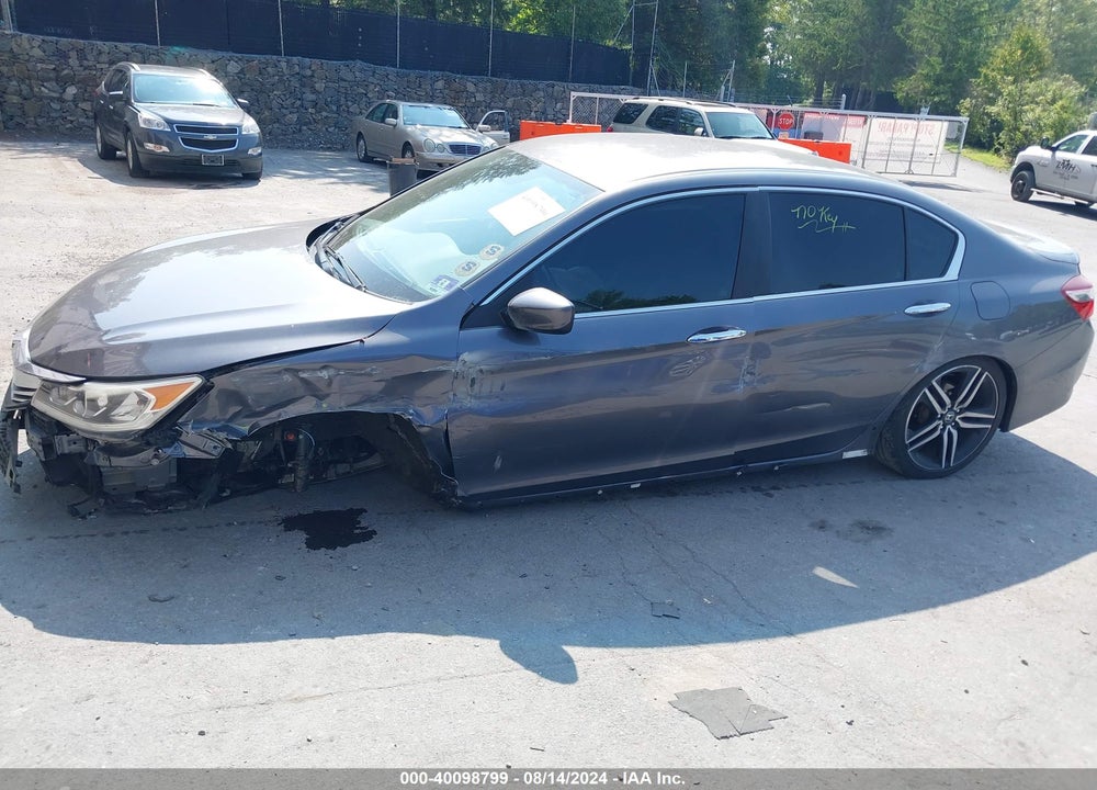 2017 HONDA ACCORD VIN: 1HGCR2F51HA013073