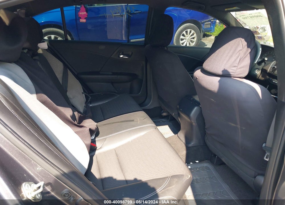 2017 HONDA ACCORD VIN: 1HGCR2F51HA013073