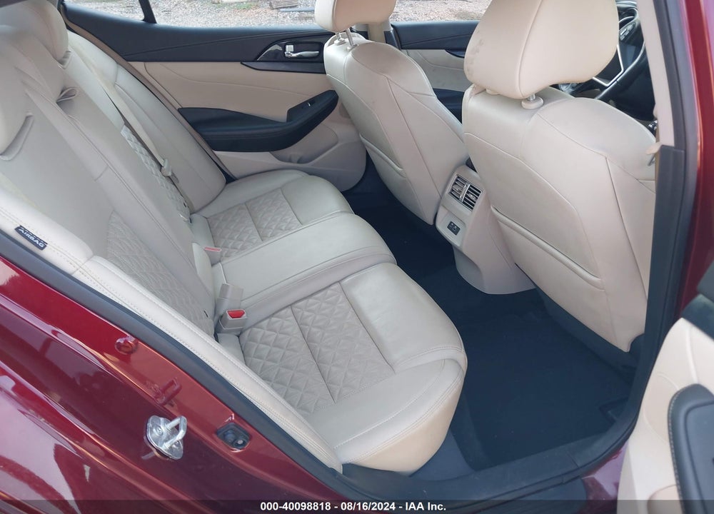 2020 NISSAN MAXIMA PLATINUM XTRONIC CVT VIN: 1N4AA6FV4LC381996