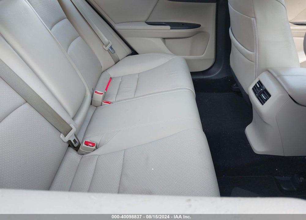 2016 HONDA ACCORD EX-L VIN: 1HGCR2F8XGA148304