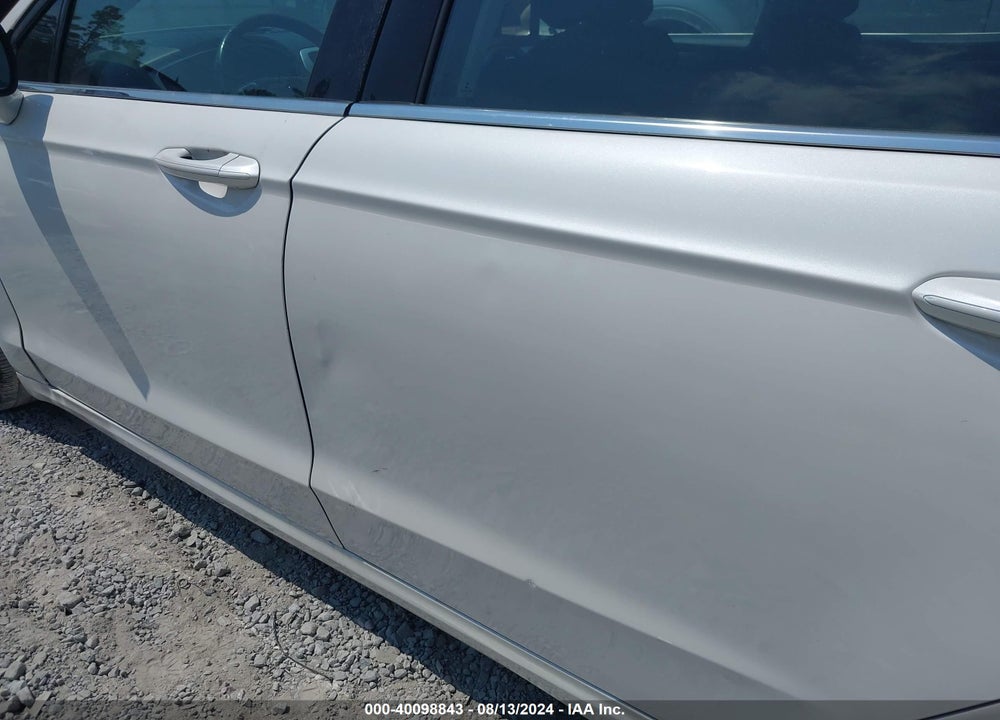 2016 FORD FUSION SE VIN: 3FA6P0HD4GR318930