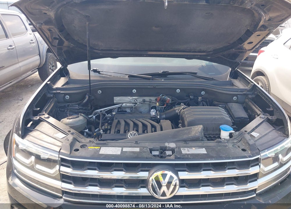 2019 VOLKSWAGEN ATLAS 3.6L V6 SE W/TECHNOLOGY VIN: 1V2WR2CA4KC587982