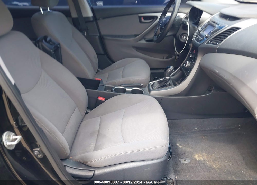 2014 HYUNDAI ELANTRA SE VIN: KMHDH4AE6EU172542
