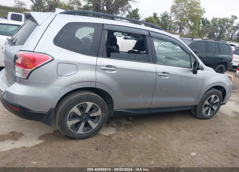 2018 SUBARU FORESTER 2.5I PREMIUM VIN: JF2SJAGC7JH419883