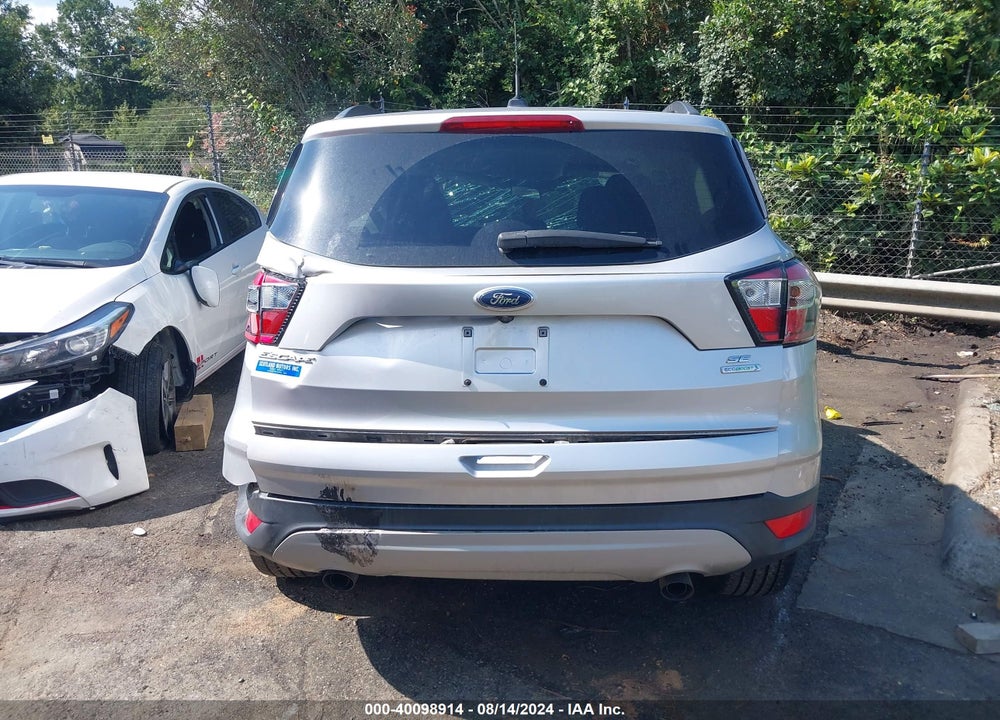 2018 FORD ESCAPE SE VIN: 1FMCU0GD8JUB15896