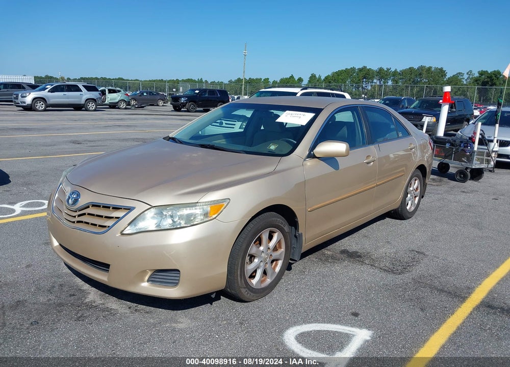 2011 TOYOTA CAMRY LE VIN: 4T1BF3EK9BU740690