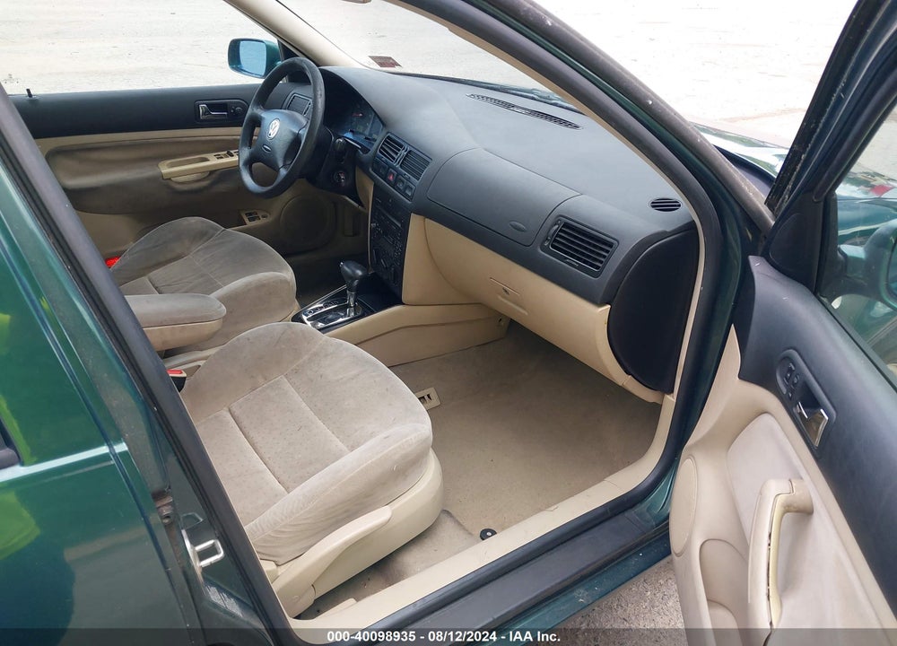 2000 VOLKSWAGEN JETTA GLS VIN: 3VWSC29M0YM145661