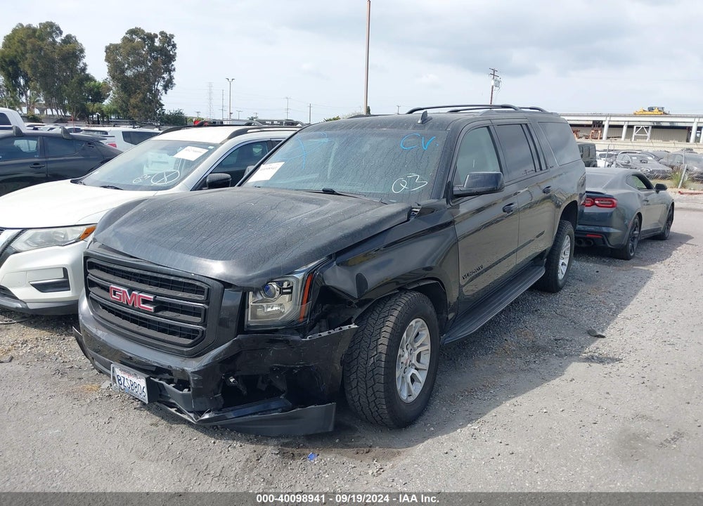 2017 GMC YUKON XL SLE VIN: 1GKS2FKC5HR217939