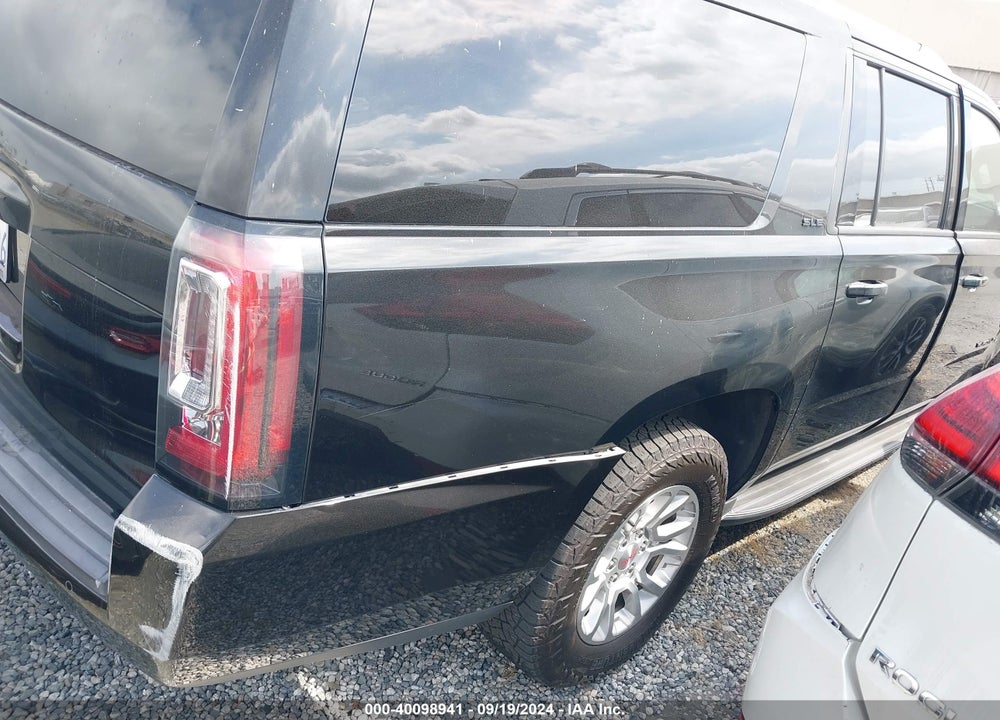 2017 GMC YUKON XL SLE VIN: 1GKS2FKC5HR217939