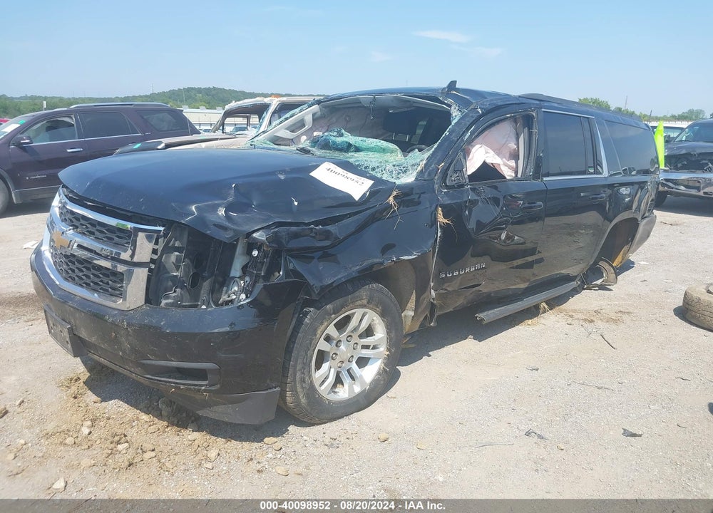 2017 CHEVROLET SUBURBAN LT VIN: 1GNSCHKCXHR196081