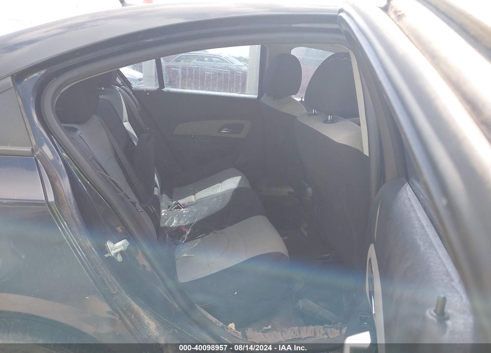 2014 CHEVROLET CRUZE LS AUTO VIN: 1G1PA5SH4E7124078