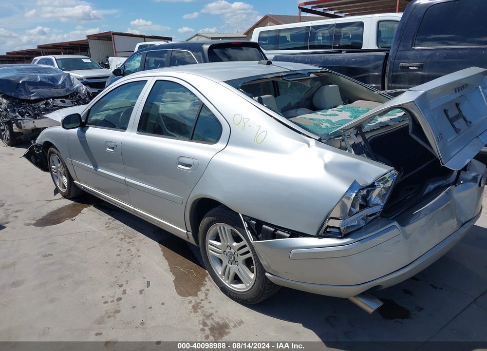 2007 VOLVO S60 2.5T VIN: YV1RS592X72619376