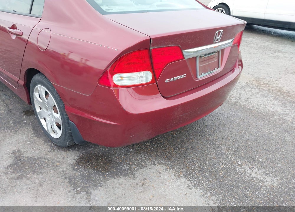 2010 HONDA CIVIC LX VIN: 2HGFA1F55AH535095